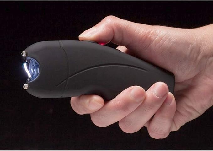 STUN GUN TW 309 TYPE 2.5 M VOLTS POWERFUL STUN GUN IN PAKISTAN
