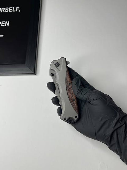 Browning 364B tactical knife folding design