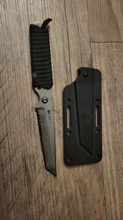 CRKT Stiff Kiss Knife