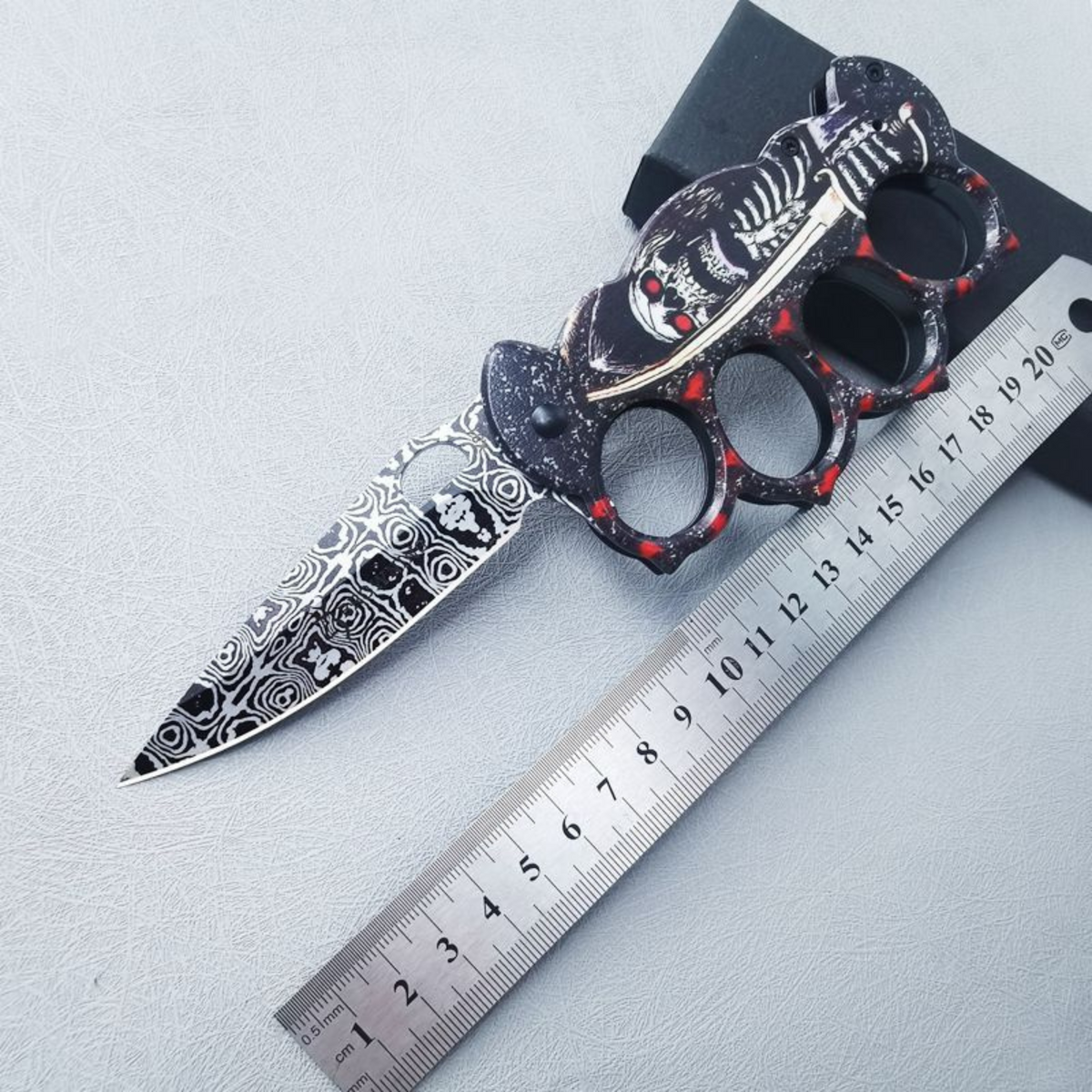 Knuckle Duster Pocket Knife