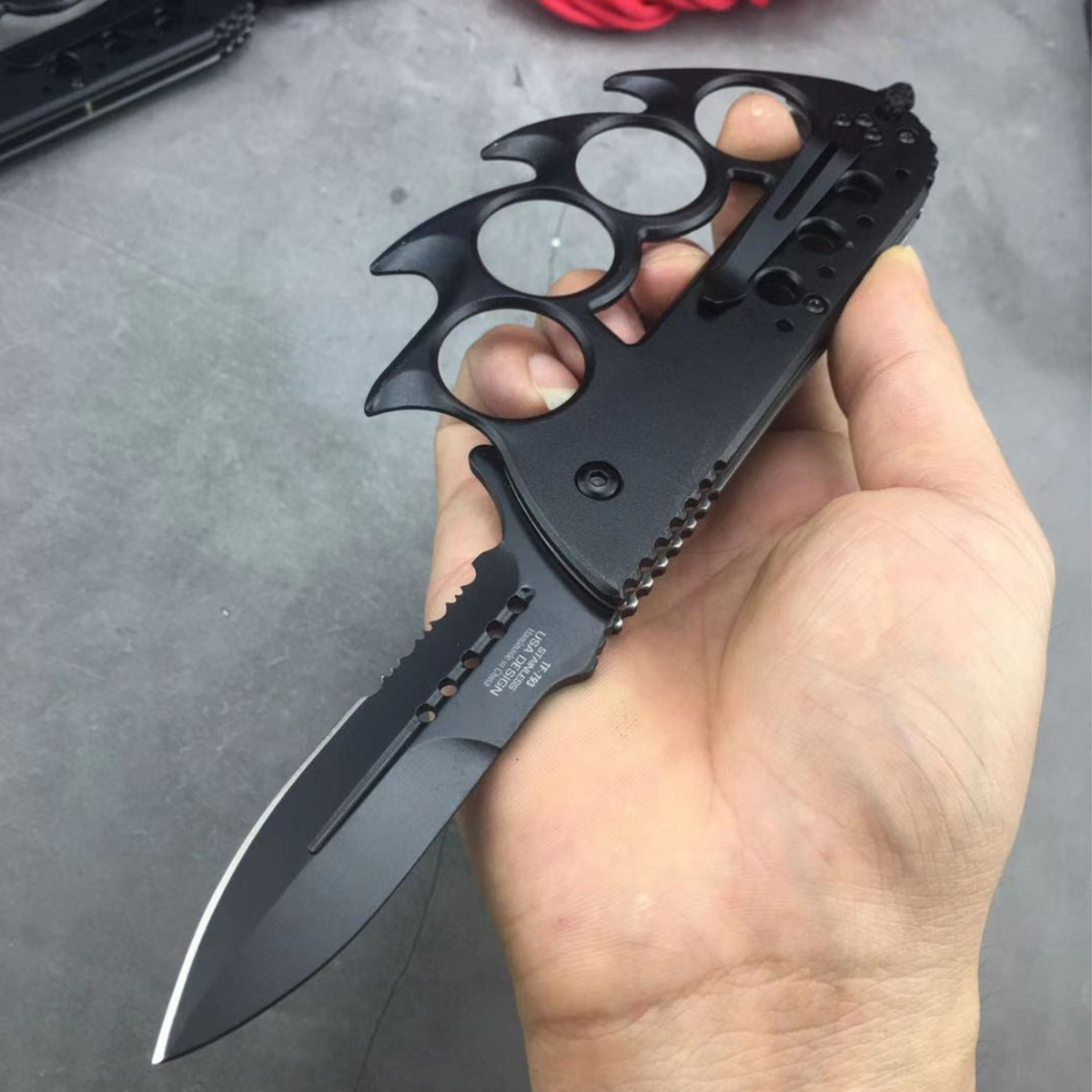 TAC FORCE Knuckle Folding Knife
