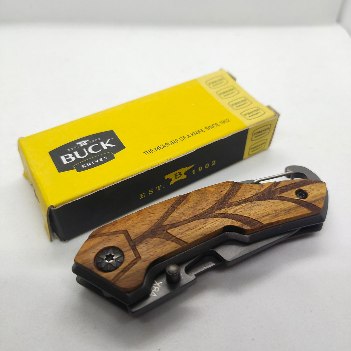 X84 Buck Pocket Knife
